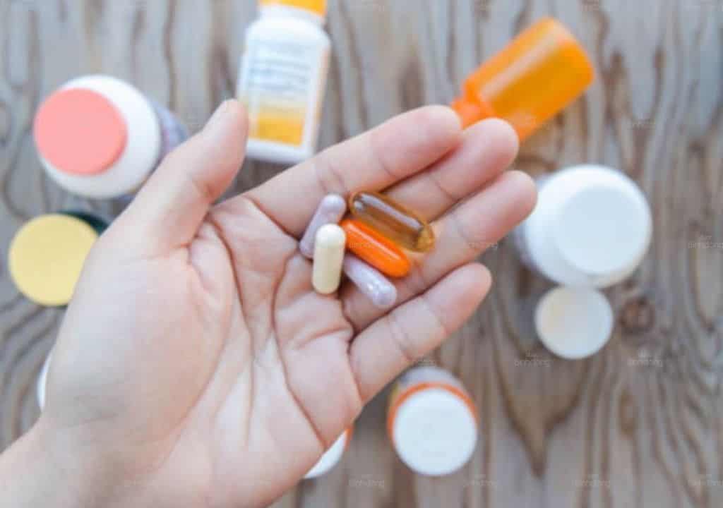 Phương phấp điều trị bế kinh bằng thuốc tây
