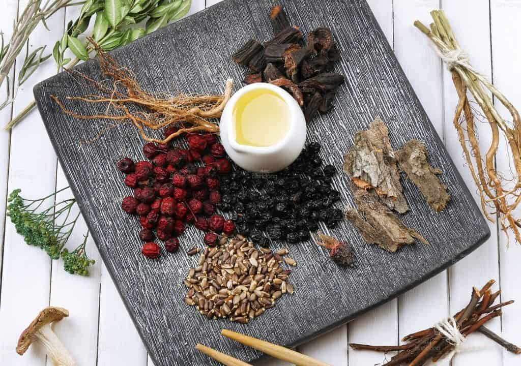 Hình ảnh về các bài thuốc Đông y điều trị bệnh ở phụ nữ
