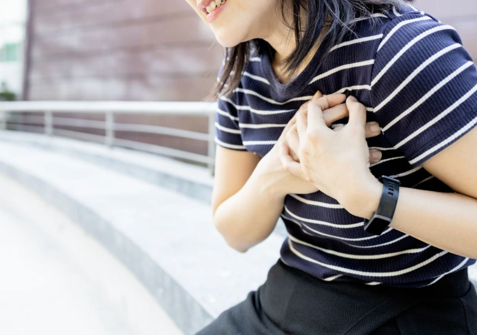 Hình ảnh bé đang thở gấp