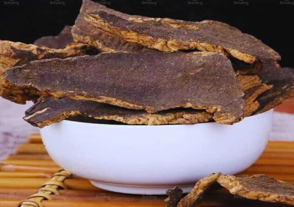 Hình ảnh cây thuốc huyền sâm sau khi được phơi khô