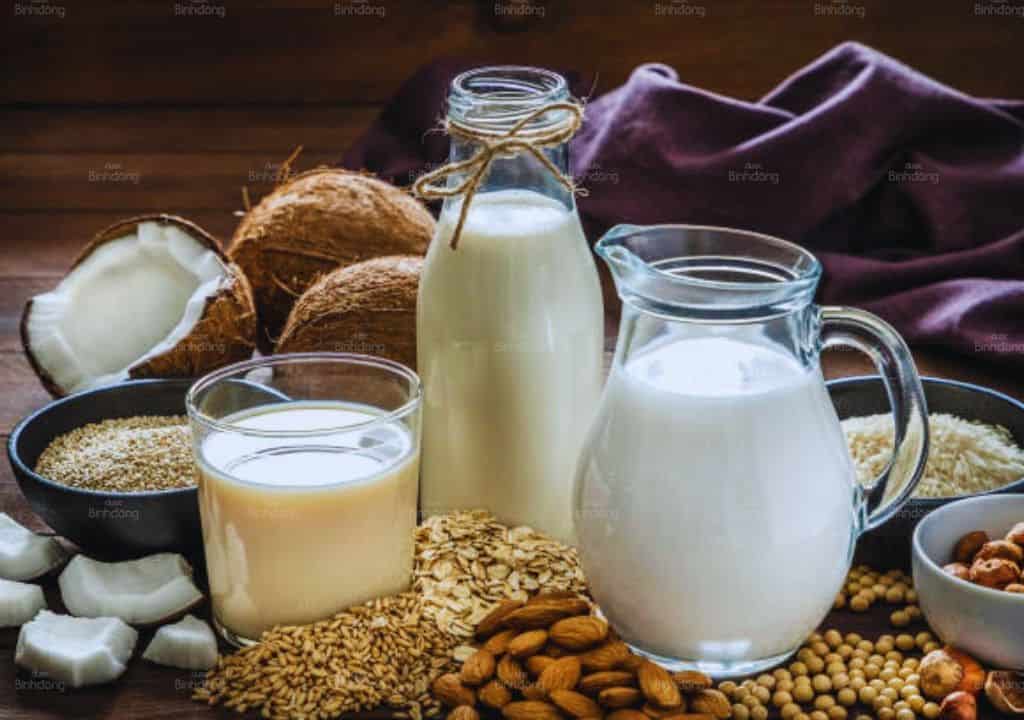 Hình ảnh về sữa đậu này và các loại hạt tốt cho xương khớp