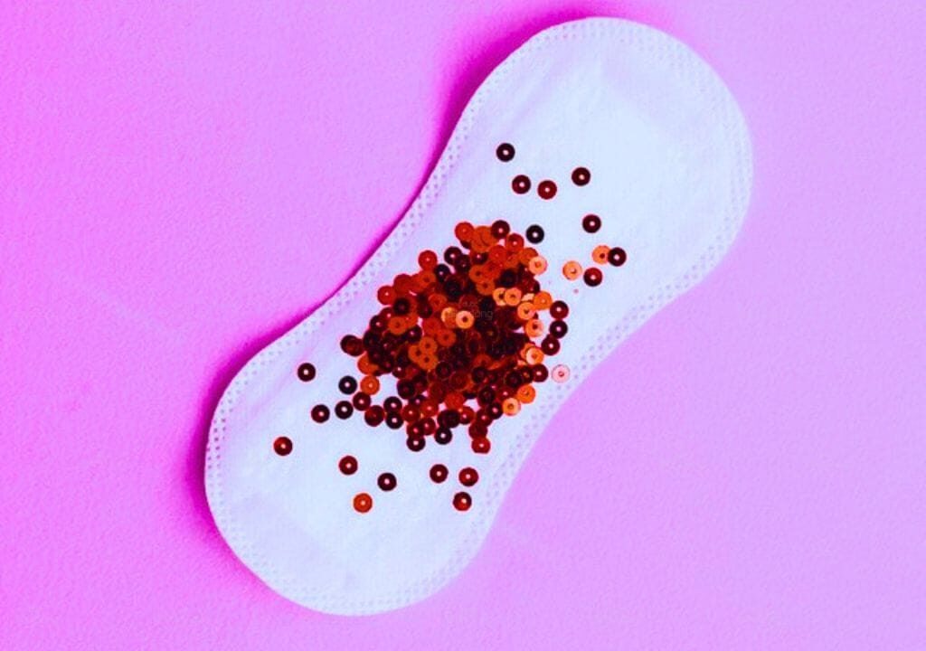 Hình ảnh về kinh nguyệt ra nhiều ở phụ nữ