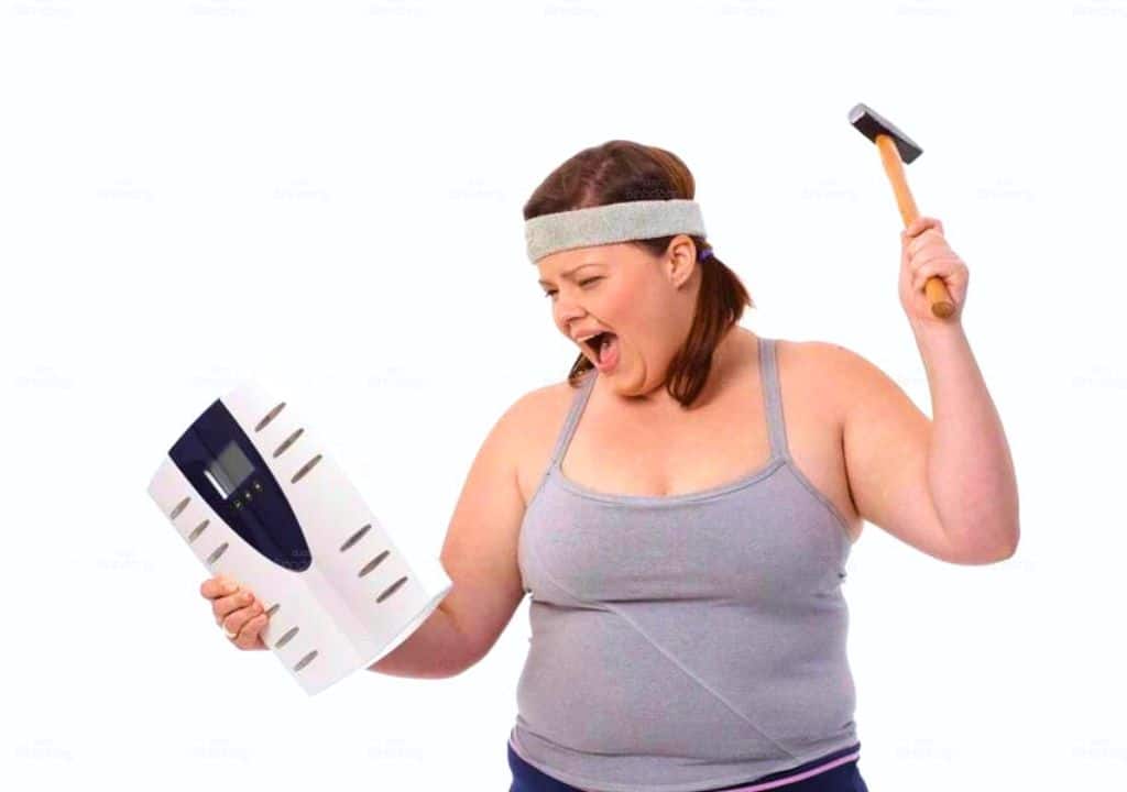 Hình ảnh người phụ nữ đang bị tăng cân
