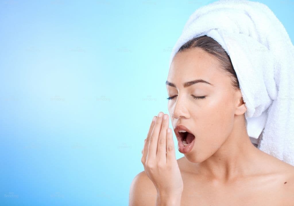 Hình ảnh người phụ nữ bị hơi thở nóng