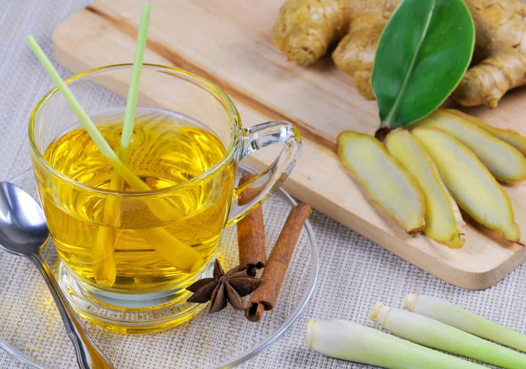 Hình ảnh về trà chanh sả gừng giúp giảm hơi thở nóng