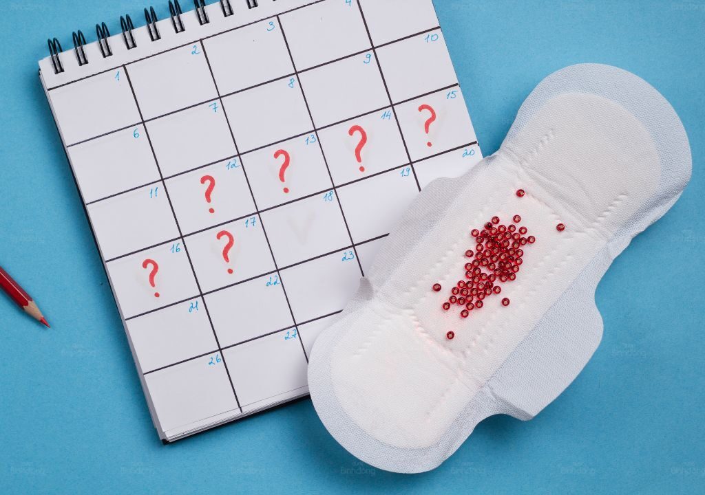 Hiện tượng chảy máu sau kỳ kinh là tình trạng bất thường