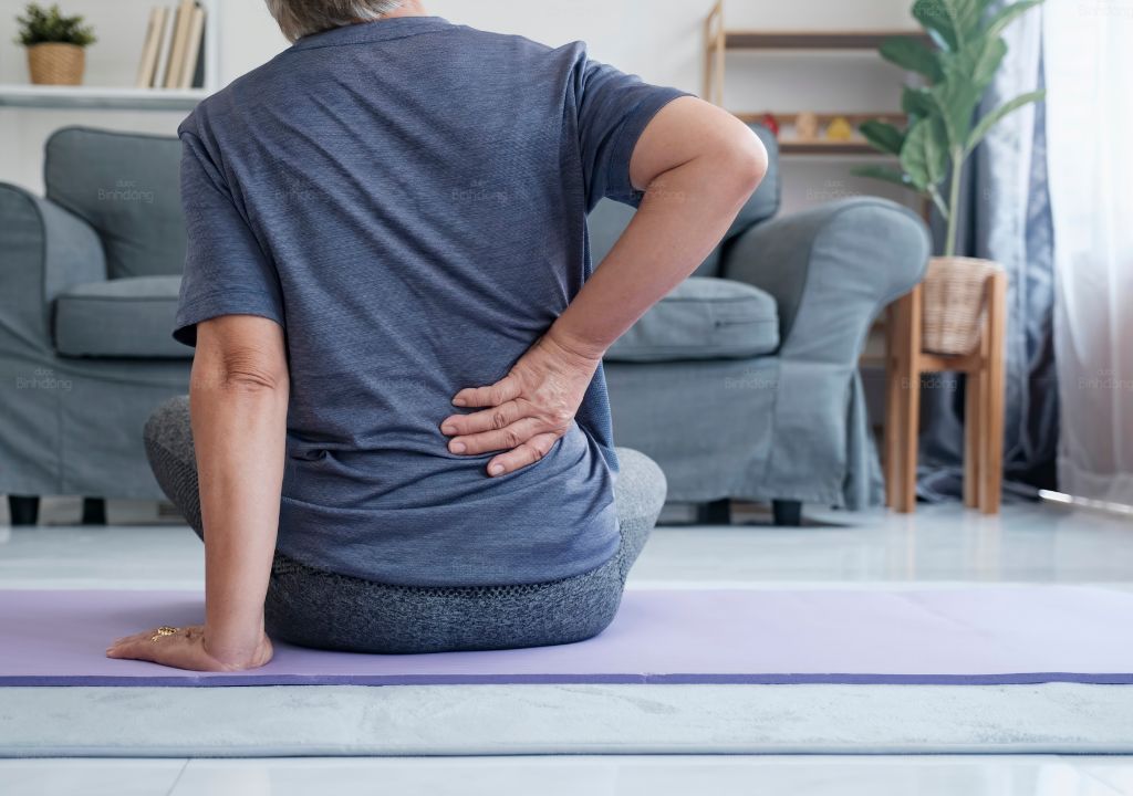 Nguyên nhân dẫn đến việc đau lưng về đêm