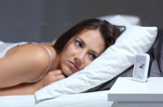 Hình chụp người phụ nữ bị mất ngủ