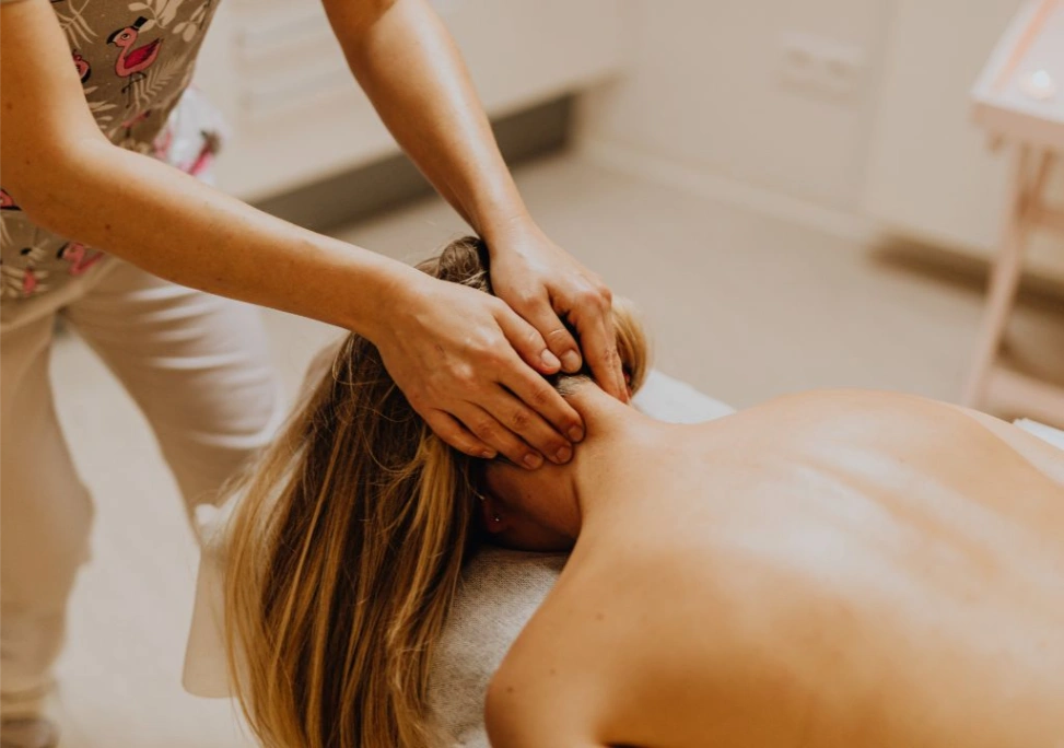 Bài massage cổ số 1