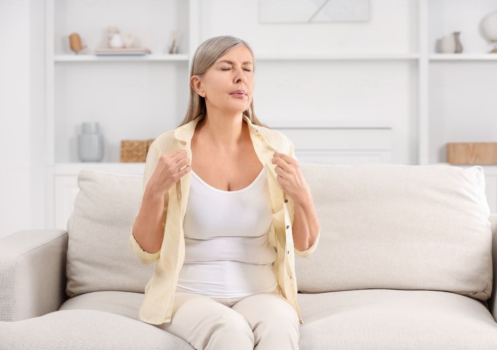 Hiện tượng bốc hỏa ở phụ nữ thường gặp