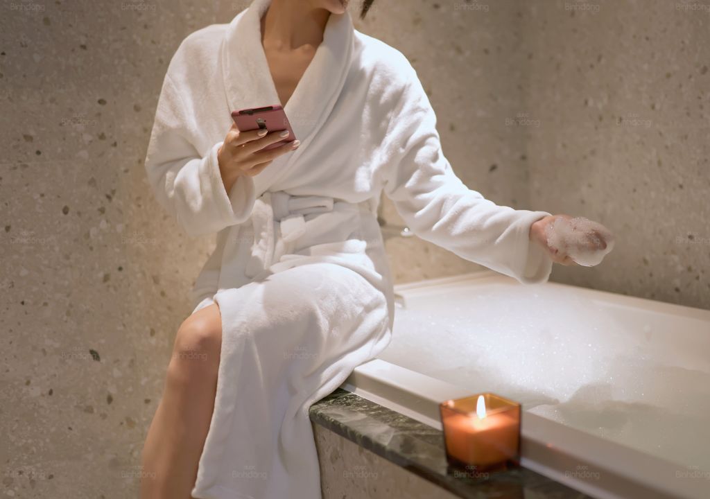 Chúng ta không nên tắm đêm