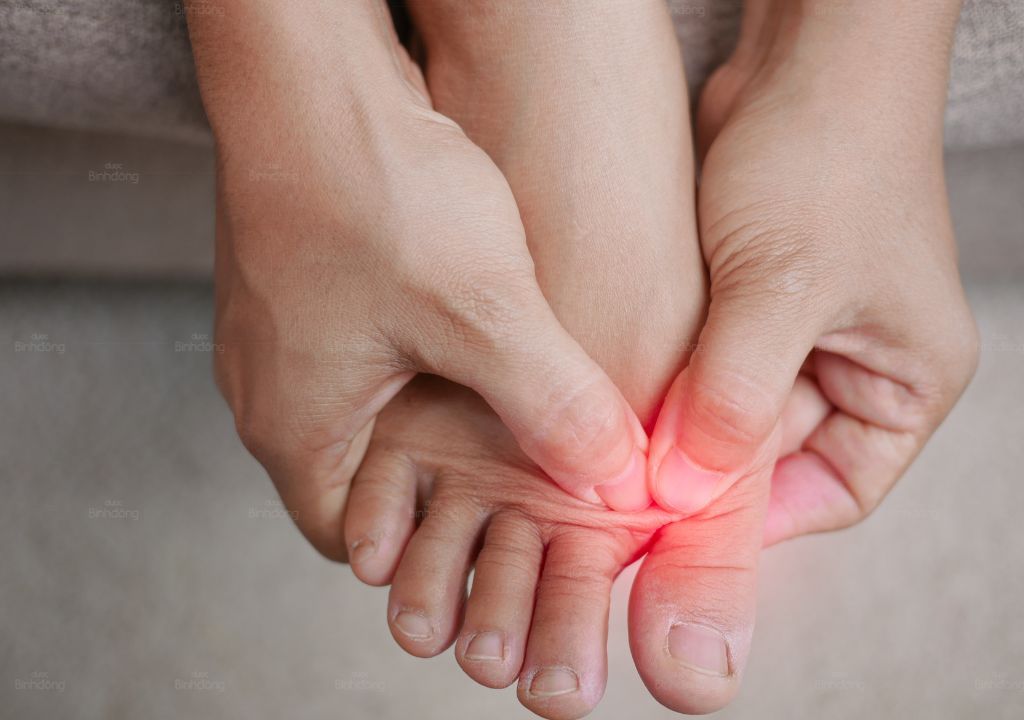 Tìm hiểu về viêm khớp ngón chân - Nguyên nhân & Cách điều trị