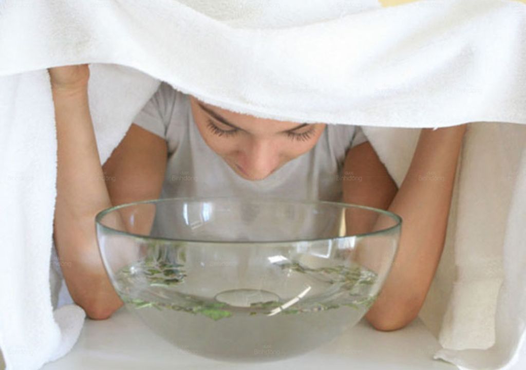 Hình ảnh người phụ nữ xông hơi