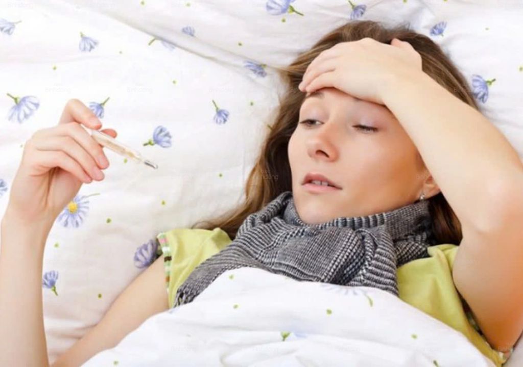 Sốt nóng lạnh là sự kết hợp giữa cảm giác nóng lạnh và sốt luân phiên nhau