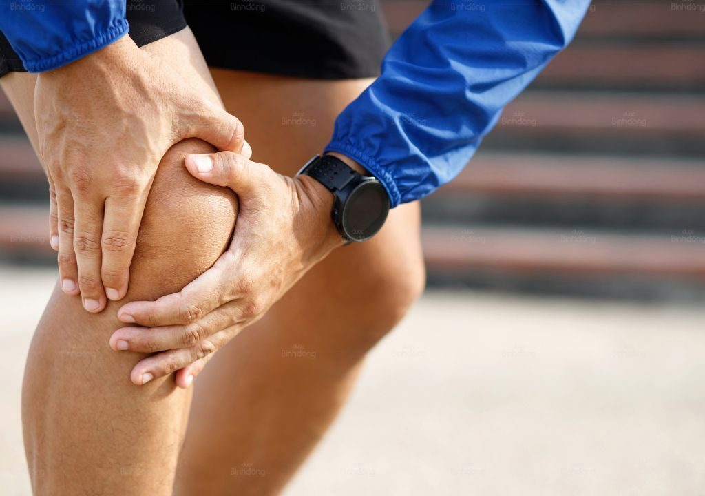 Đau nhức chân từ đầu gối trở xuống
