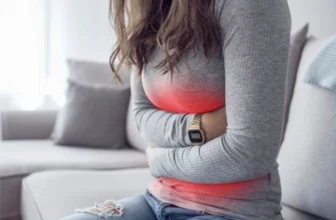 Phụ nữ có thể bị đau bụng hành kinh dữ dội khi bị bất thường ở kinh nguyệt tuổi 40, 50