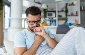 Ho khó thở, khò khè có nguy hiểm không?