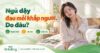 Thumbnail bài viết về tình trạng ngủ dậy đau mỏi khắp người. Người phụ nữ ngồi trên giường xoa cổ vai gáy, kèm các nhãn nguyên nhân, dấu hiệu và chăm sóc.
