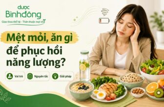 Thumbnail người mệt mỏi bên bữa ăn cân đối, gồm vai trò, nguyên tắc và giải pháp dinh dưỡng.
