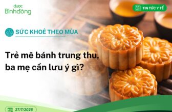 Trẻ mê bánh trung thu