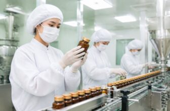 Phụ nữ Mới: Dược Bình Đông và chuyện chăm sóc sức khỏe cho nhiều thế hệ trong nhà