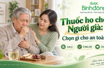 Thumbnail thuốc ho cho người già với hình người đàn ông lớn tuổi đang ho, được người thân chăm sóc tại nhà.