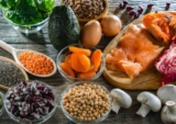 Những thực phẩm (đồ ăn, thức uống, trái cây) tốt cho xương khớp