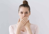 Hôi miệng do gan yếu: Nguyên nhân và cách điều trị