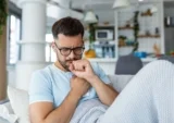 Ho khó thở, khò khè có nguy hiểm không?