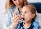 Hen phế quản ở trẻ: Nguyên nhân, biểu hiện và cách điều trị