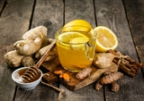 Gừng trị ho: 6 mẹo đơn giản hỗ trợ giảm ho, long đờm, ấm cổ họng