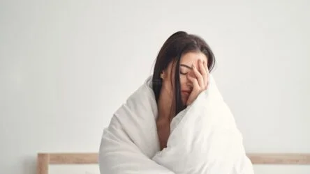 1 ngày ngủ 7 tiếng được không? Nhận biết dấu hiệu thiếu ngủ và Cách tối ưu giấc ngủ